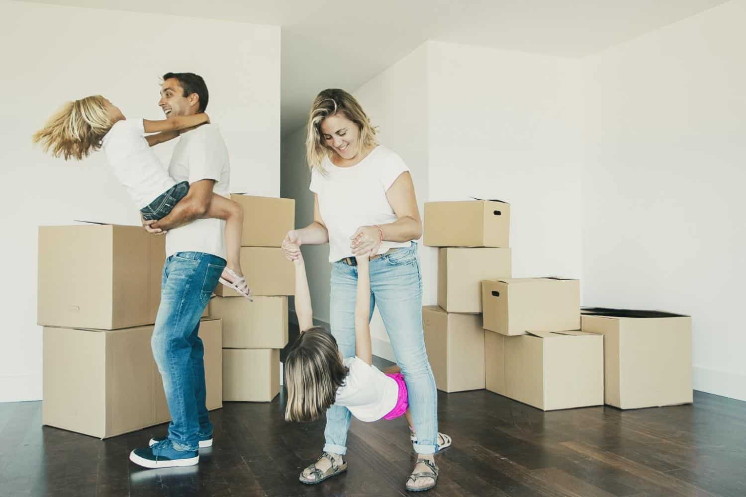 Moving to Greenville With Kids: School Timing & Family Neighborhoods